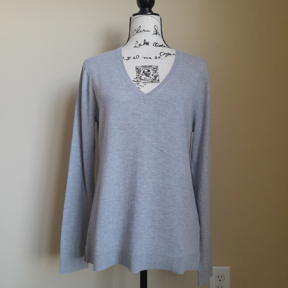 The Line Baldassare silk blend sweater gray v neck lightweight womens L